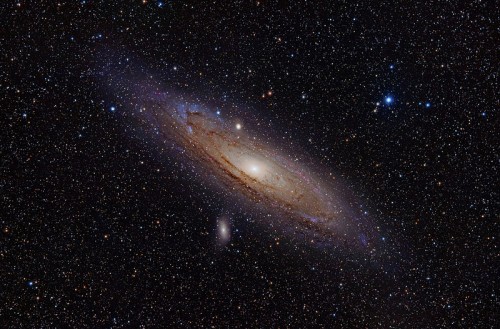 800px-Andromeda_Galaxy_(with_h-alpha)